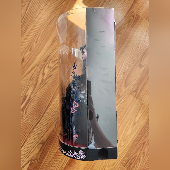 ✅ Ships Today ✅ Monster High Draculaura Vampire Heart - NIB - Picture 9 of 11